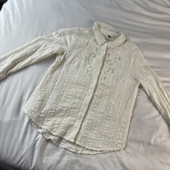 Free People Long sleeve button up shirt with lace. - Picture 5 of 9